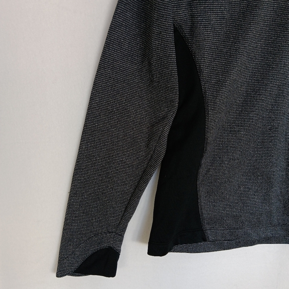 Columbia Women's Black and Gray Sweater size L - Picture 3 of 10